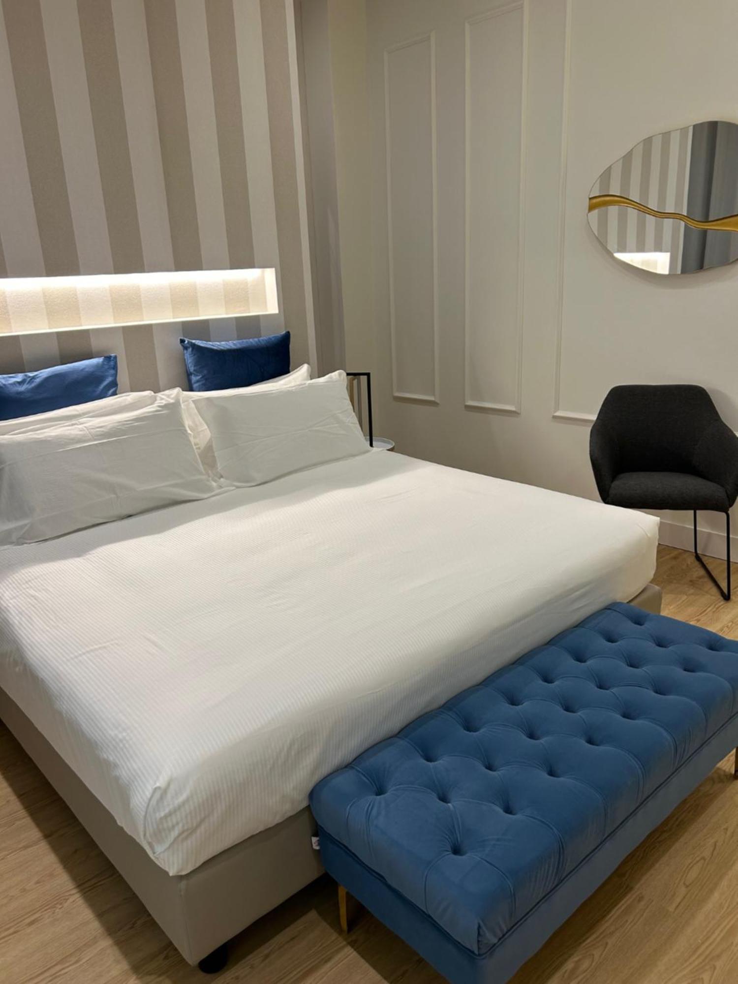 卡利亚里 Casa Lounge Costituzione酒店 外观 照片