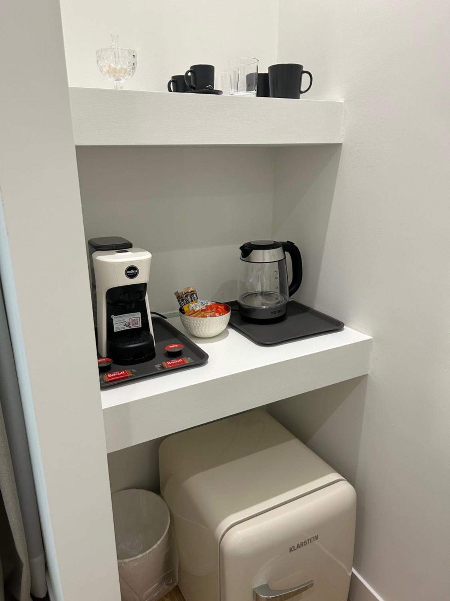 卡利亚里 Casa Lounge Costituzione酒店 外观 照片